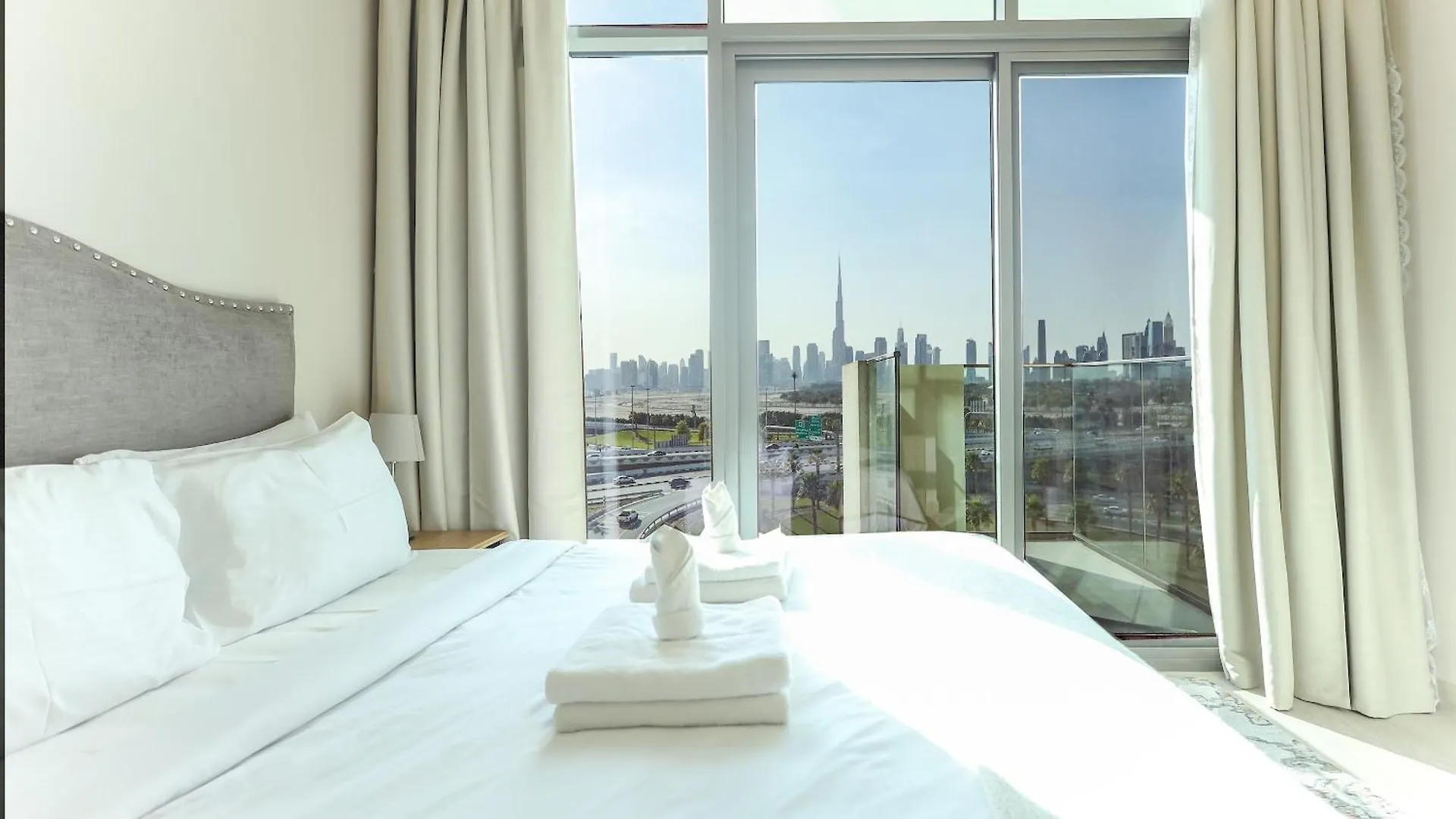 Elite Lux Holiday Homes - Skyline Oasis - 1Bhk Premium Apt In Al Jaddaf Dubai 0*,  United Arab Emirates