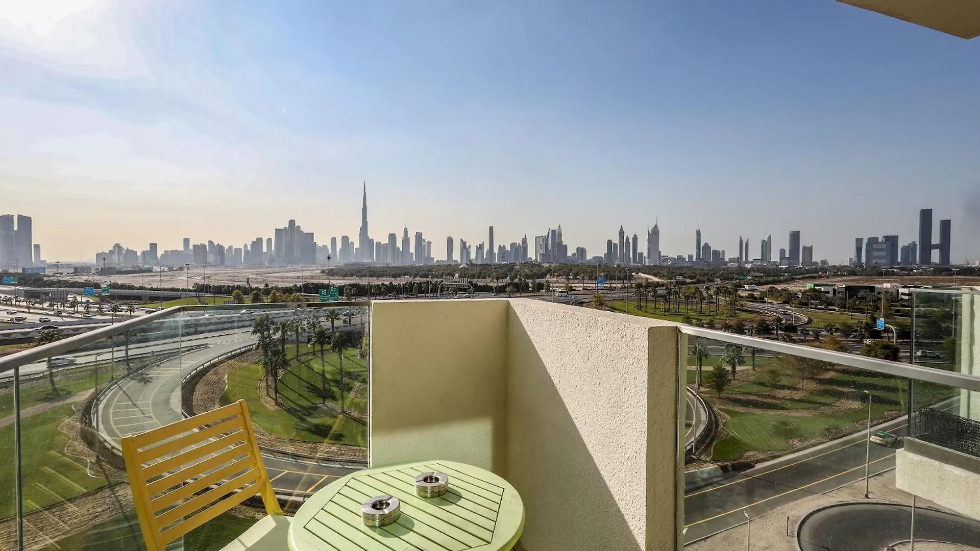 Elite Lux Holiday Homes - Skyline Oasis - 1Bhk Premium Apt In Al Jaddaf Dubai 0*,