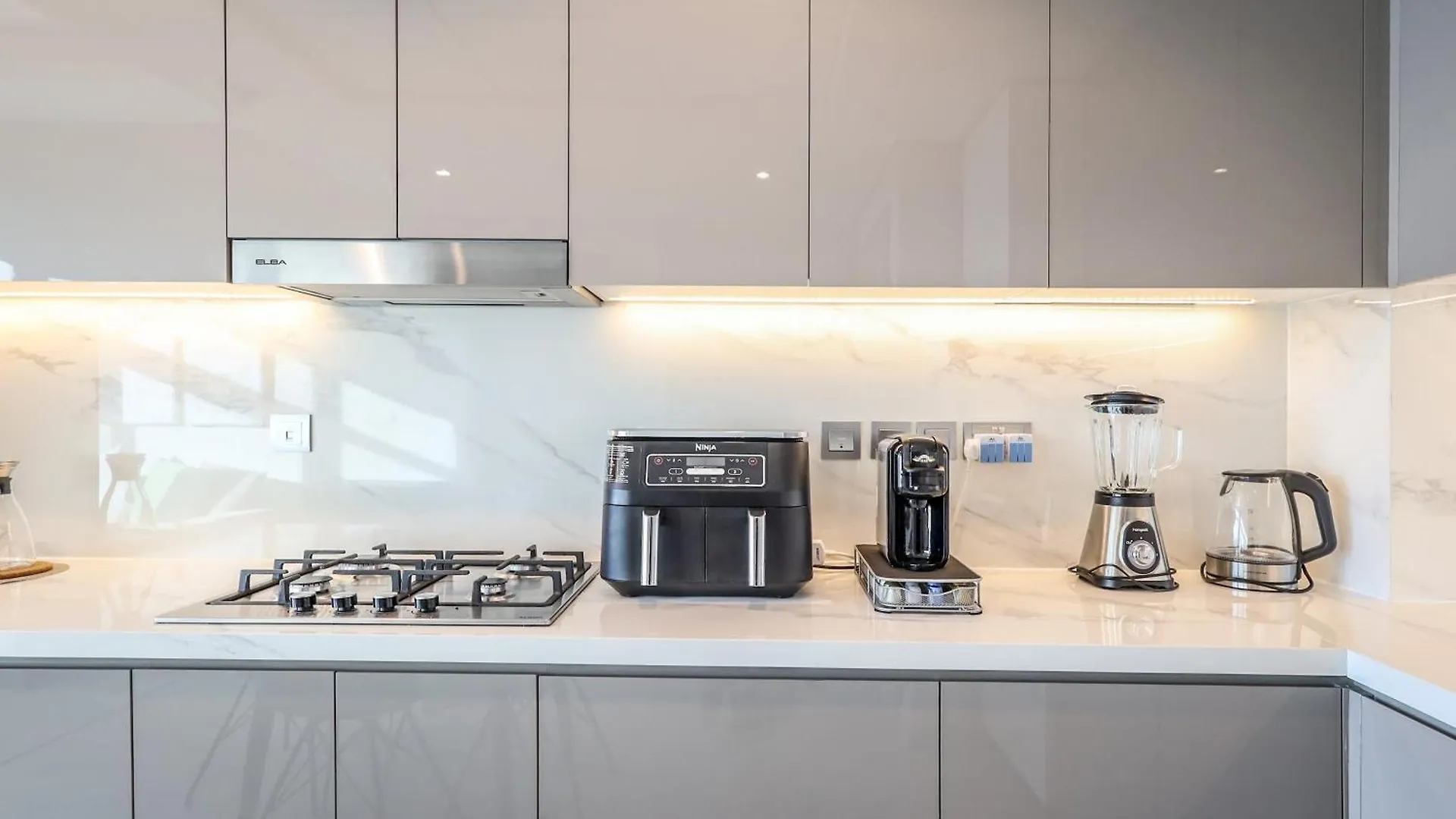 Apartment Elite Lux Holiday Homes - Skyline Oasis - 1Bhk Premium Apt In Al Jaddaf Dubai